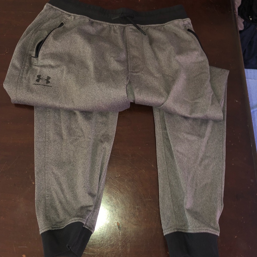 Under Armour grey/black joggers